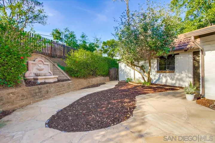 2640 Loma Vista Dr, Escondido, California 92025