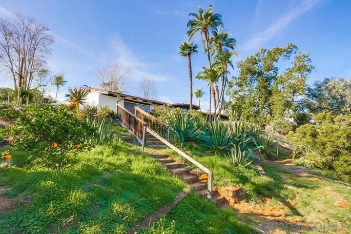 2640 Loma Vista Dr, Escondido, California 92025