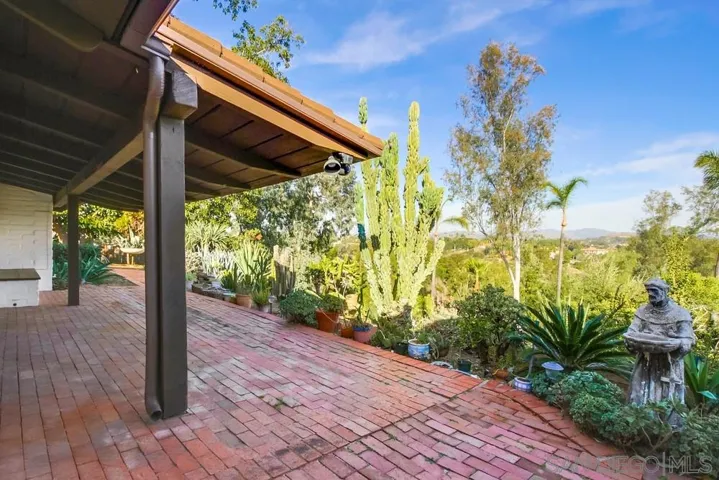 2640 Loma Vista Dr, Escondido, California 92025