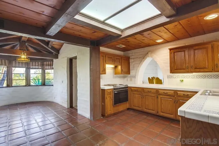 2640 Loma Vista Dr, Escondido, California 92025