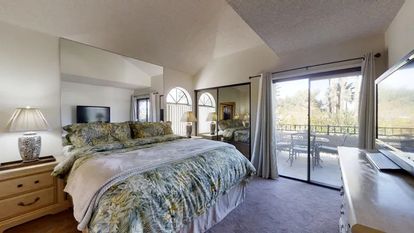 2345-Cherokee-Way-129-Palm-Springs-01142
