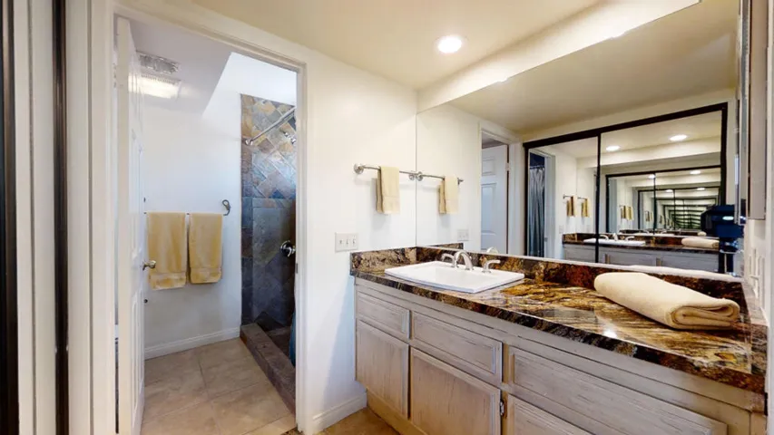 2345-Cherokee-Way-129-Palm-Springs-01142