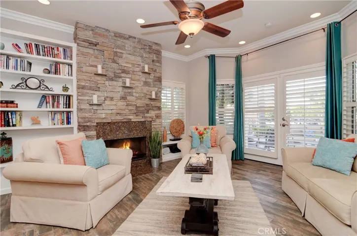 324 6th Street, Huntington Beach, California 92648