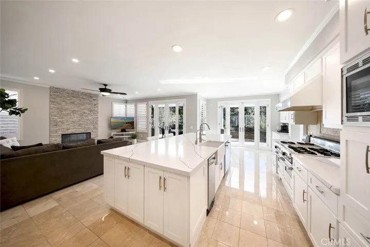 22645 Hazeltine, Mission Viejo, California 92692