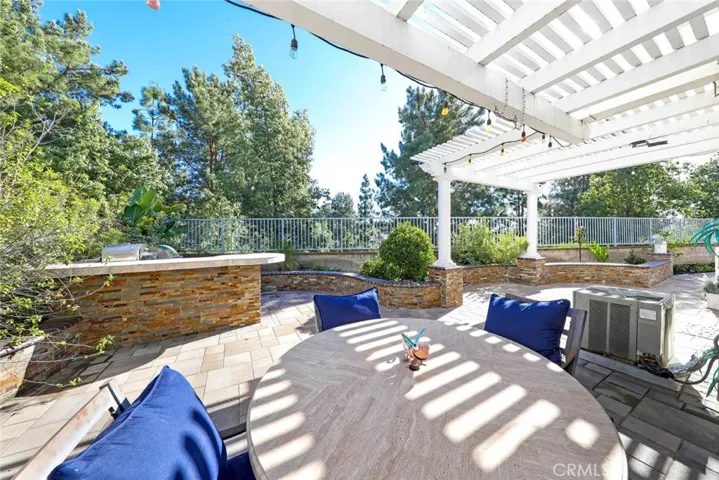 22645 Hazeltine, Mission Viejo, California 92692