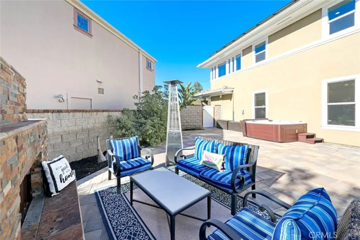 22645 Hazeltine, Mission Viejo, California 92692