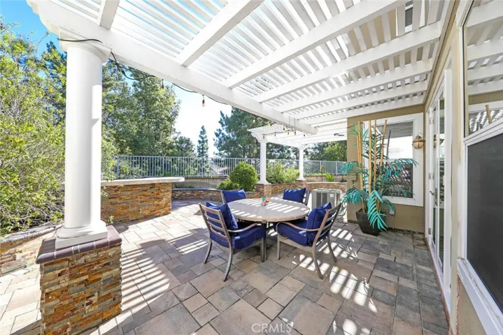 22645 Hazeltine, Mission Viejo, California 92692