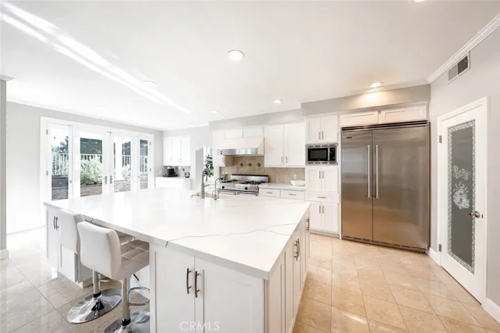 22645 Hazeltine, Mission Viejo, California 92692