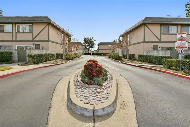 1109 W Francis Street H, Ontario, California 91762