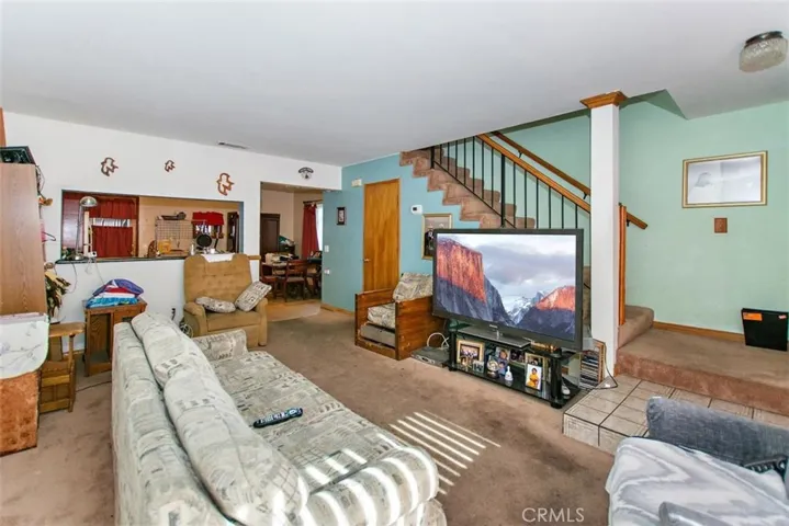 1109 W Francis Street H, Ontario, California 91762