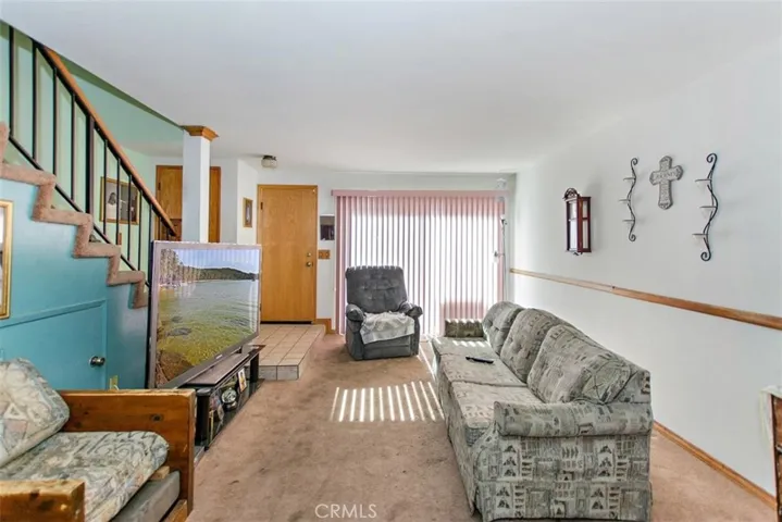 1109 W Francis Street H, Ontario, California 91762