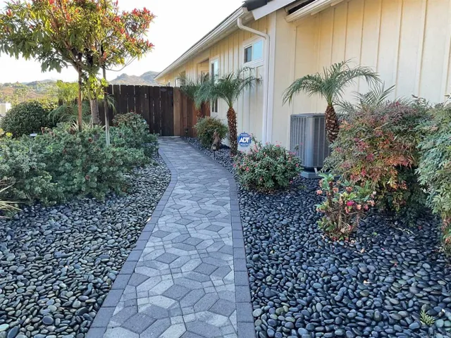 1305 Saltbush Lane, El Cajon, California 92019