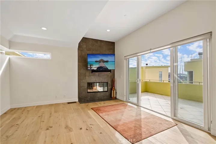 313 Anita Street B, Redondo Beach, California 90278