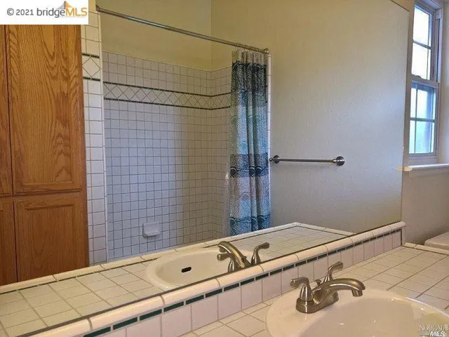 1301 King St, Santa Rosa, California 95404