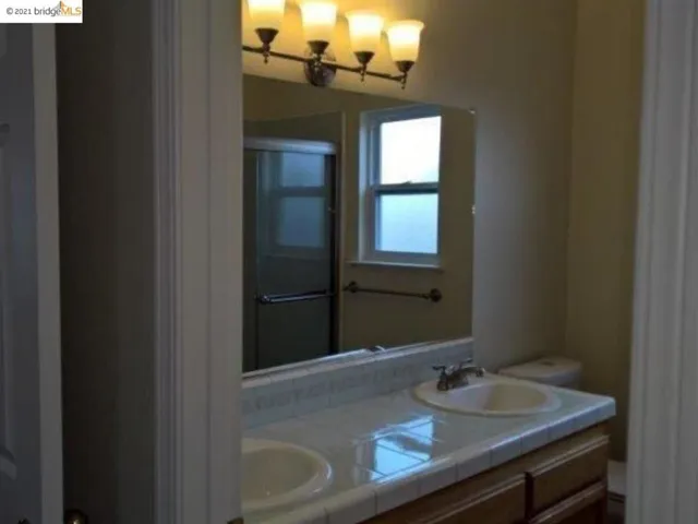 1301 King St, Santa Rosa, California 95404