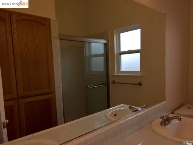 1301 King St, Santa Rosa, California 95404