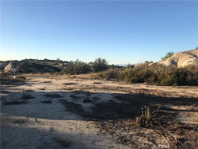 23698 Tapatia Road, Homeland, California 92548
