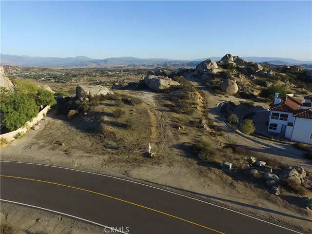 23698 Tapatia Road, Homeland, California 92548