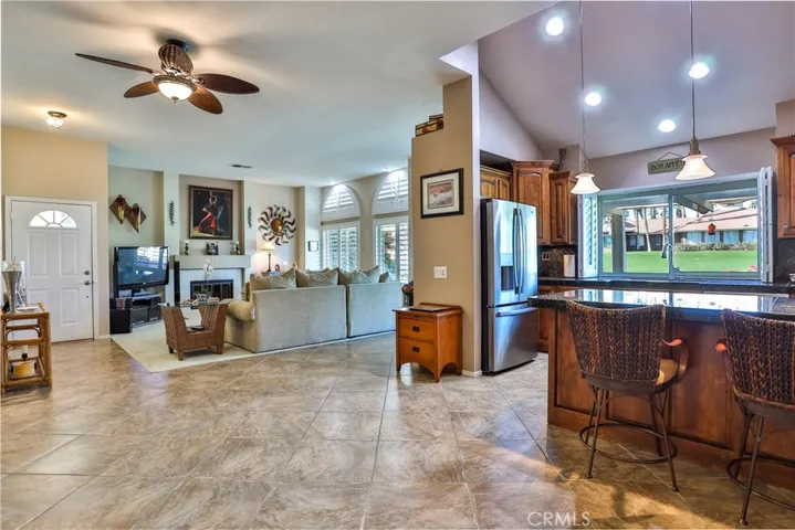42323 Sari Court, Palm Desert, California 92211
