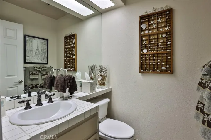 42323 Sari Court, Palm Desert, California 92211