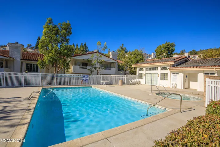 2803 Antonio Dr Unit UNIT 201-large-020-