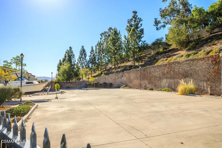 2803 Antonio Dr Unit UNIT 201-large-018-