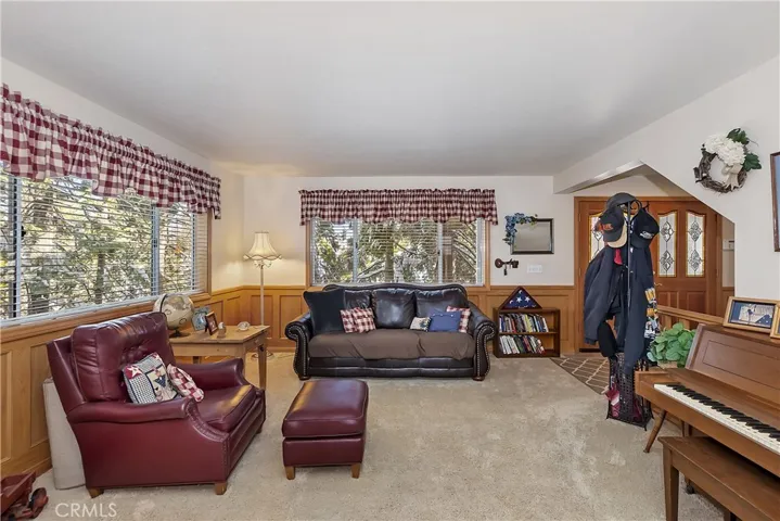 360 Annandale Drive, Lake Arrowhead, California 92352