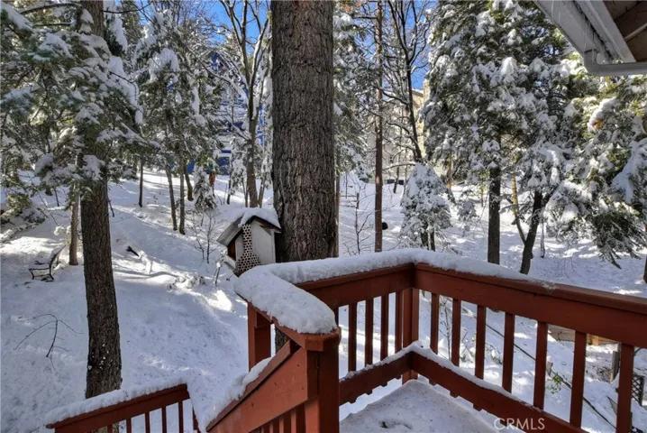 360 Annandale Drive, Lake Arrowhead, California 92352