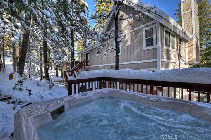 360 Annandale Drive, Lake Arrowhead, California 92352