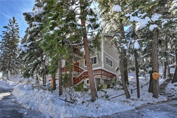 360 Annandale Drive, Lake Arrowhead, California 92352