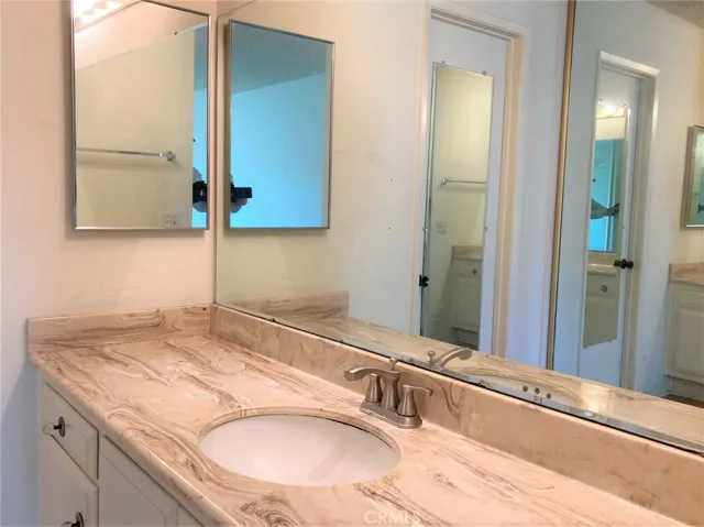 11450 Seabrook Way, Cypress, California 90630