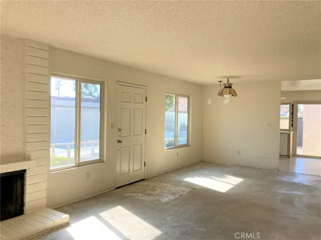 11450 Seabrook Way, Cypress, California 90630