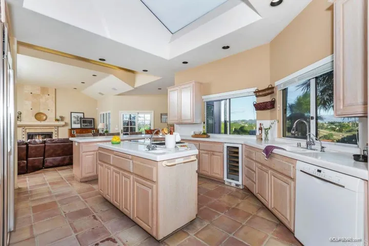 3103 Caminita Cortina, Fallbrook, California 92028