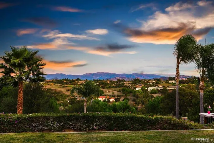 3103 Caminita Cortina, Fallbrook, California 92028
