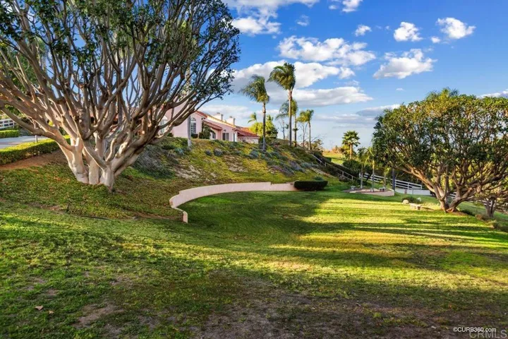 3103 Caminita Cortina, Fallbrook, California 92028
