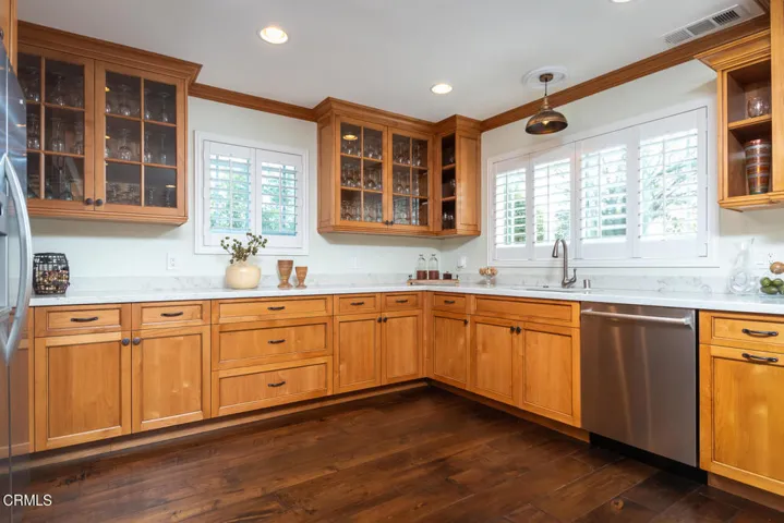 GYP_5361 Harter Ln_036_MLS