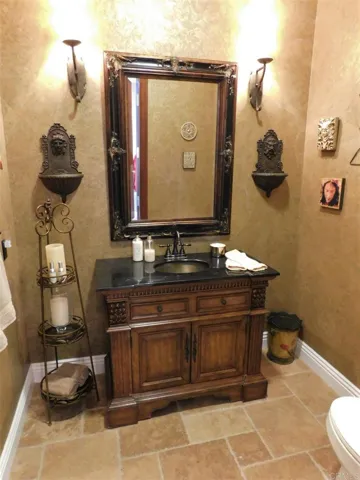 2 Saddle Creek Rd, Fallbrook, California 92028
