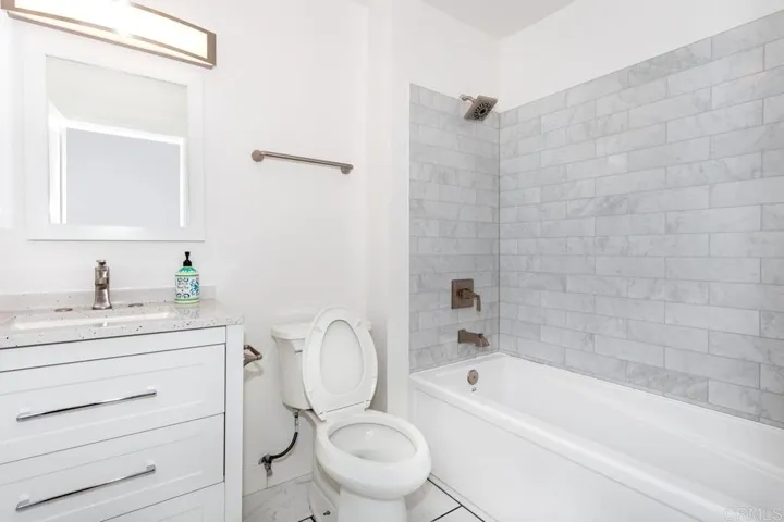 1436 S Broadway, Escondido, California 92025