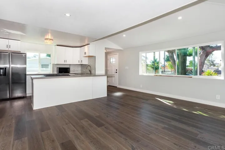 1436 S Broadway, Escondido, California 92025