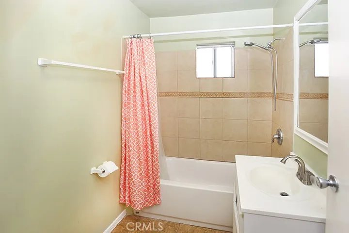 1445 91st Place, Los Angeles, California 90047