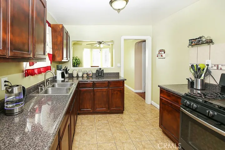 1445 91st Place, Los Angeles, California 90047