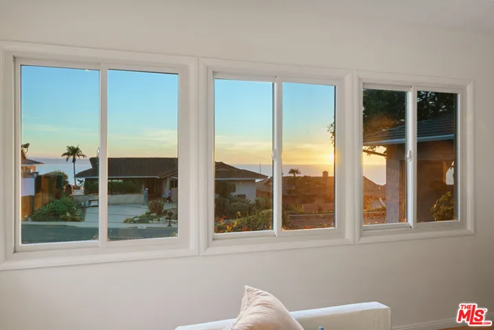32444 Sea Raven Drive, Rancho Palos Verdes, California 90275