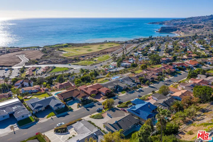 32444 Sea Raven Drive, Rancho Palos Verdes, California 90275