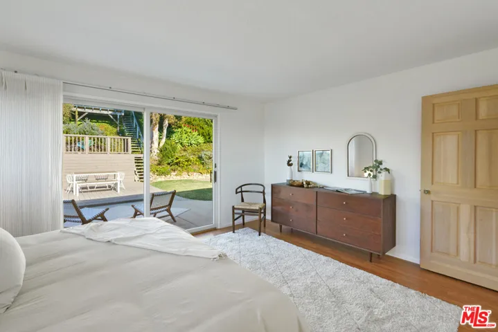 32444 Sea Raven Drive, Rancho Palos Verdes, California 90275