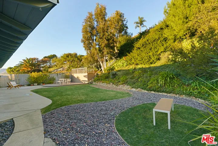 32444 Sea Raven Drive, Rancho Palos Verdes, California 90275