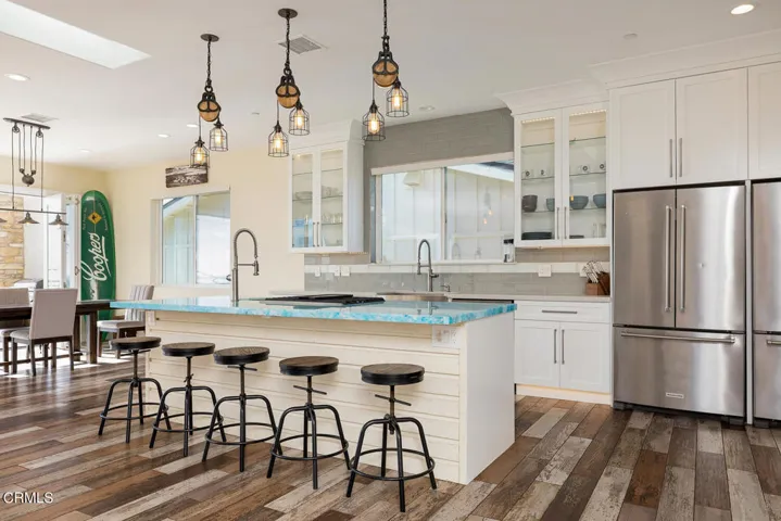1874 Terrace Dr-010-019-Kitchen-MLS_Size
