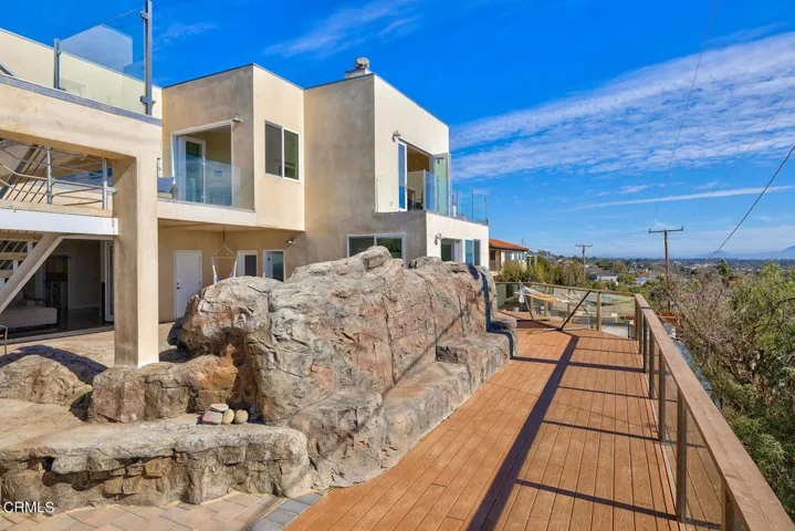 1874 Terrace Dr-038-046-Deck-MLS_Size