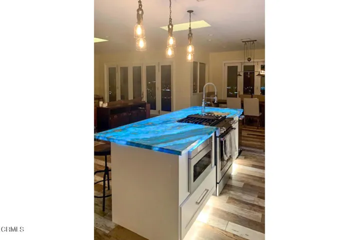 1874 Terrace Dr-059-008-Kitchen-MLS_Size