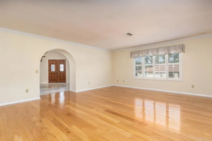 Living room, looking into entry (back is to the dining room.)
