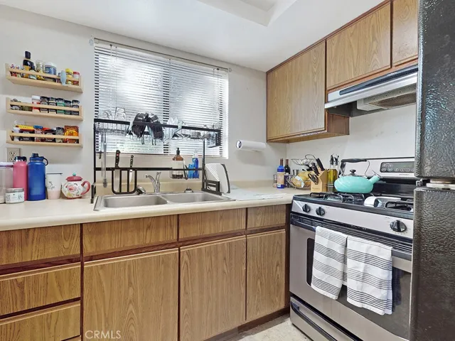 2975 Rockview Place 8, San Luis Obispo, California 93401